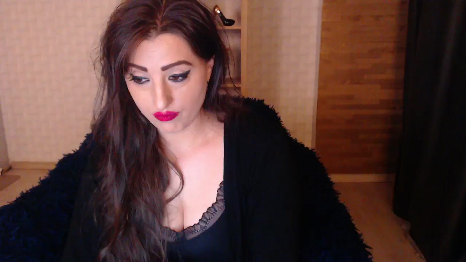 Gallery image thumbnail from HotRebbecca's myfreecams stream on, 09/29/2025, 24:29 image 13 of 20