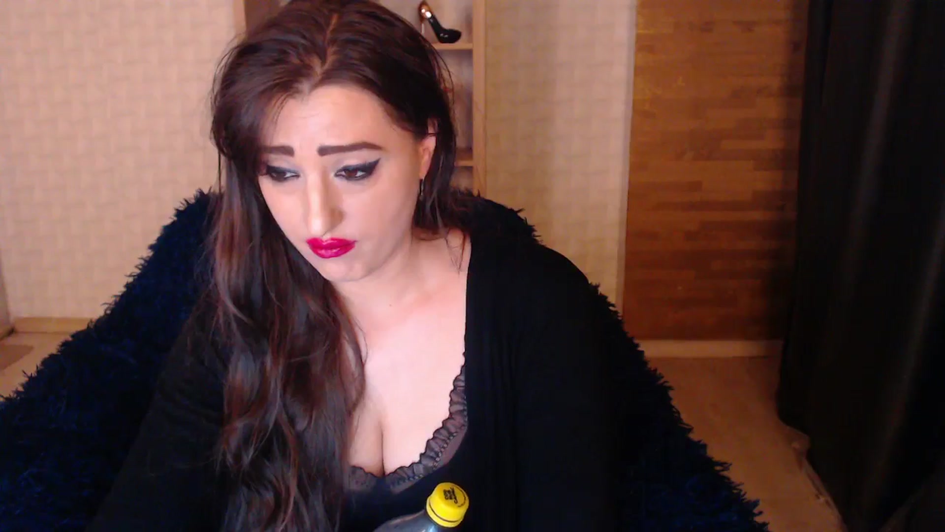 Gallery image thumbnail from HotRebbecca's myfreecams stream on, 09/29/2025, 03:01 image 12 of 20