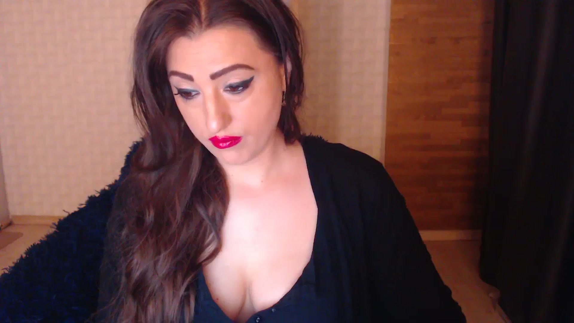 Gallery image thumbnail from HotRebbecca's myfreecams stream on, 10/01/2025, 19:40 image 13 of 20