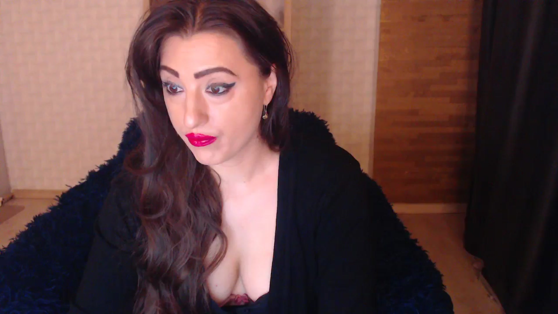 Gallery image thumbnail from HotRebbecca's myfreecams stream on, 10/01/2025, 19:40 image 16 of 20