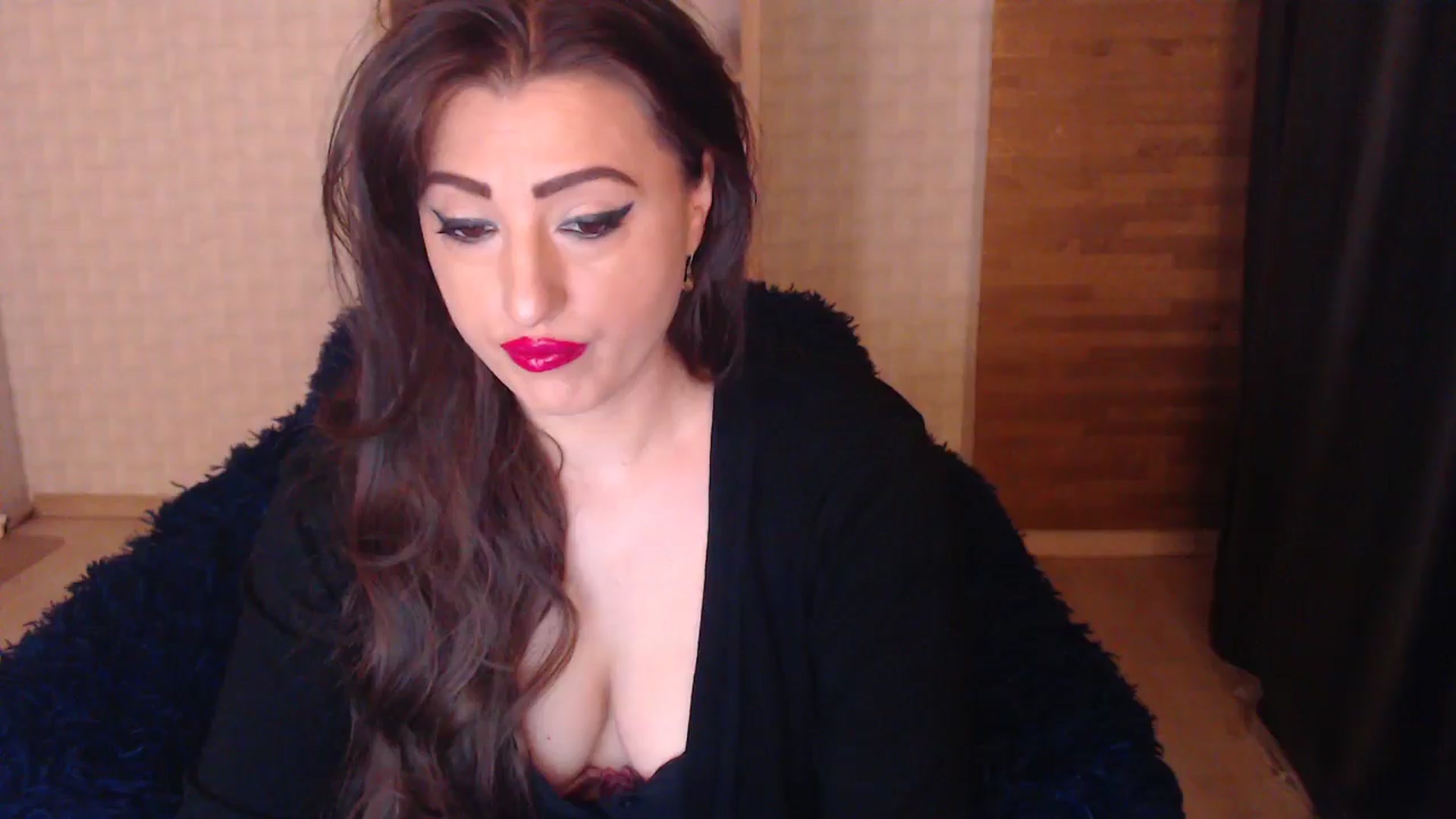 Gallery image thumbnail from HotRebbecca's myfreecams stream on, 10/01/2025, 19:40 image 15 of 20