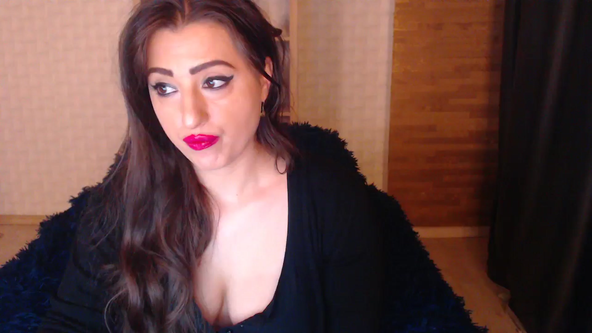 Gallery image thumbnail from HotRebbecca's myfreecams stream on, 10/01/2025, 23:58 image 2 of 20