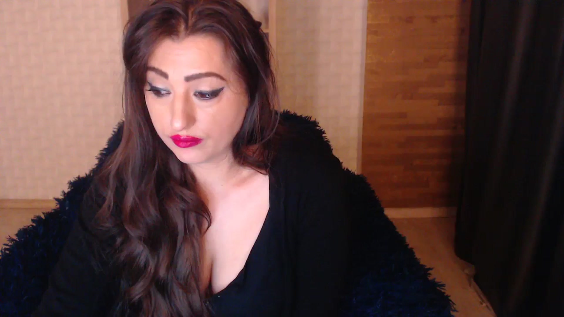 Gallery image thumbnail from HotRebbecca's myfreecams stream on, 10/01/2025, 23:58 image 15 of 20