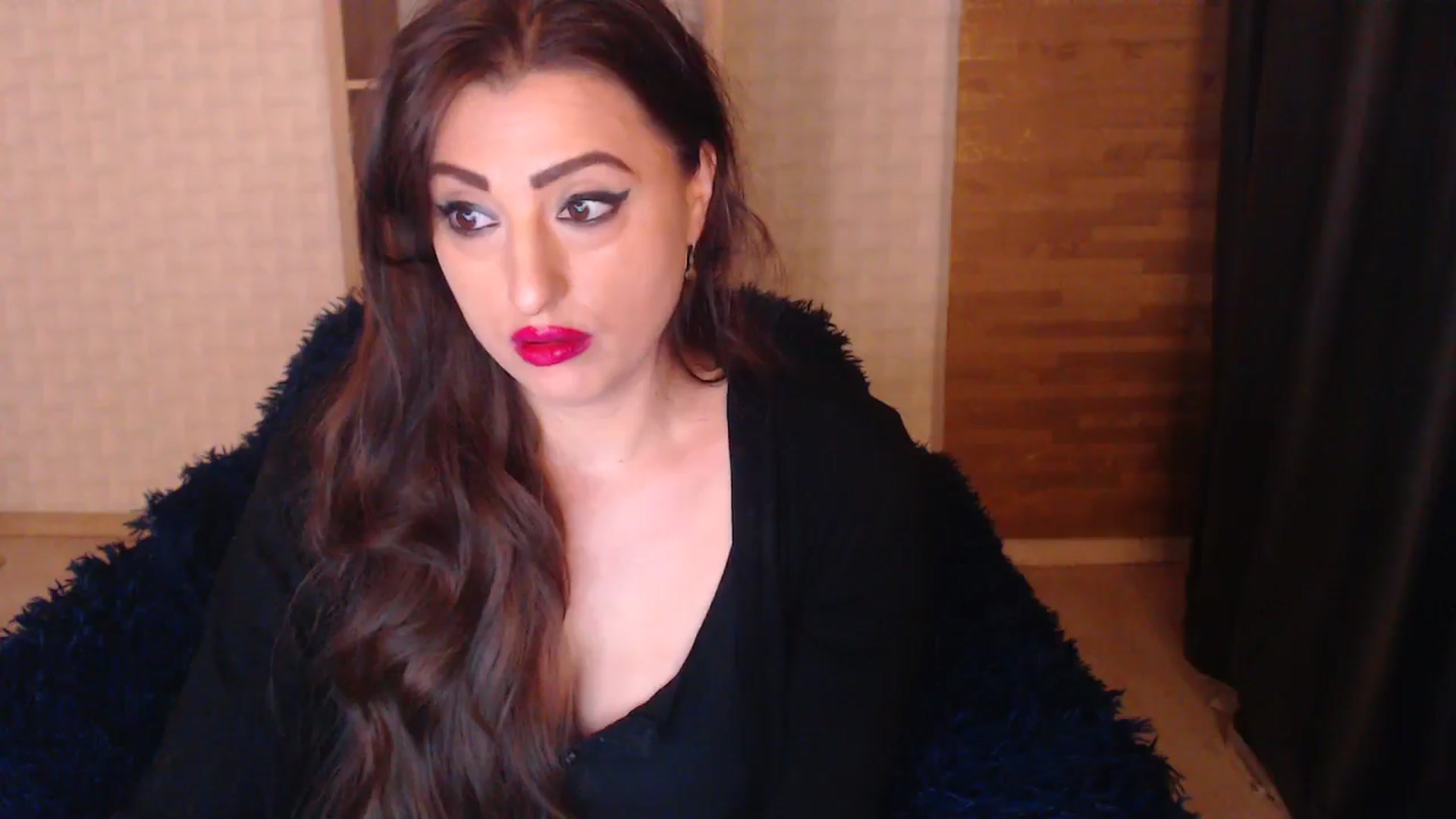 Gallery image thumbnail from HotRebbecca's myfreecams stream on, 10/01/2025, 23:58 image 12 of 20