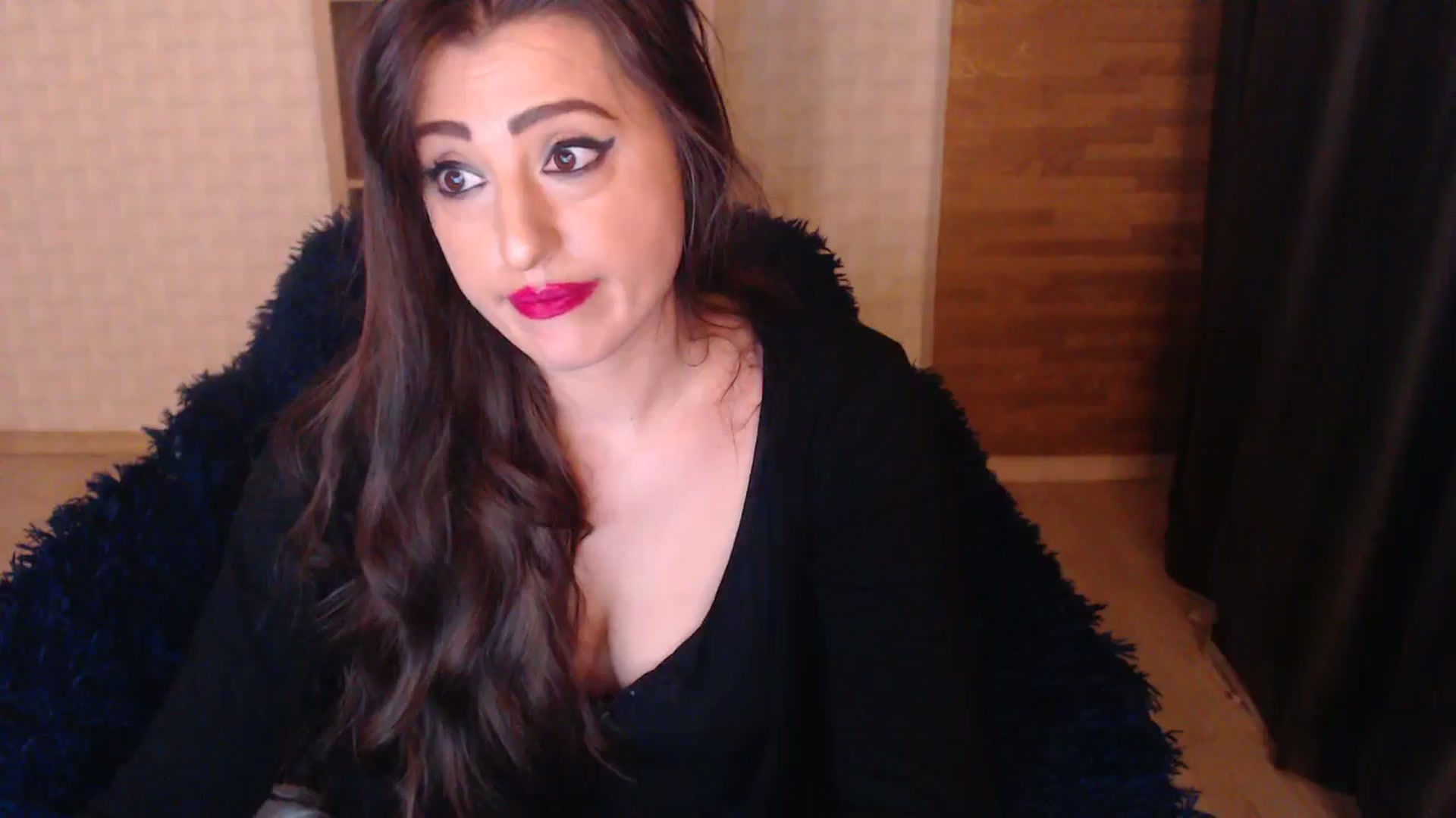 Gallery image thumbnail from HotRebbecca's myfreecams stream on, 10/01/2025, 23:58 image 17 of 20