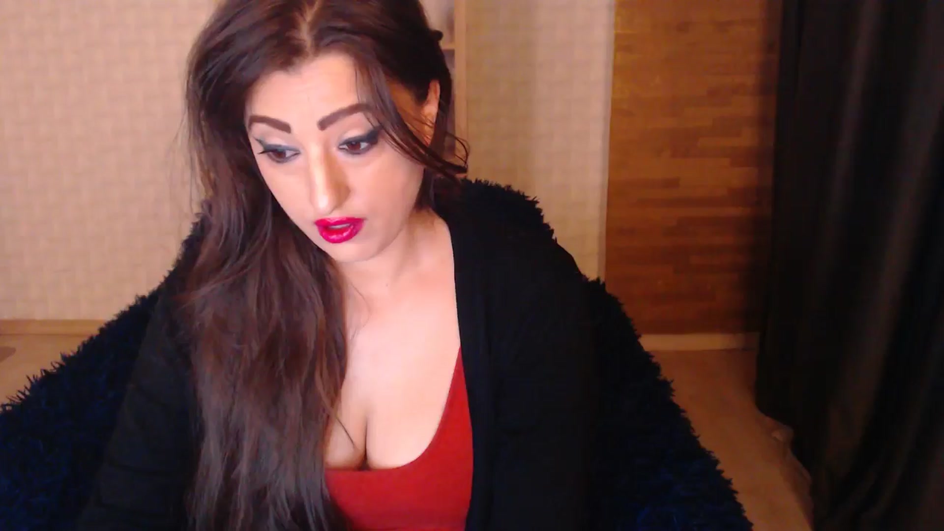 Gallery image thumbnail from HotRebbecca's myfreecams stream on, 10/06/2025, 04:41 image 6 of 20