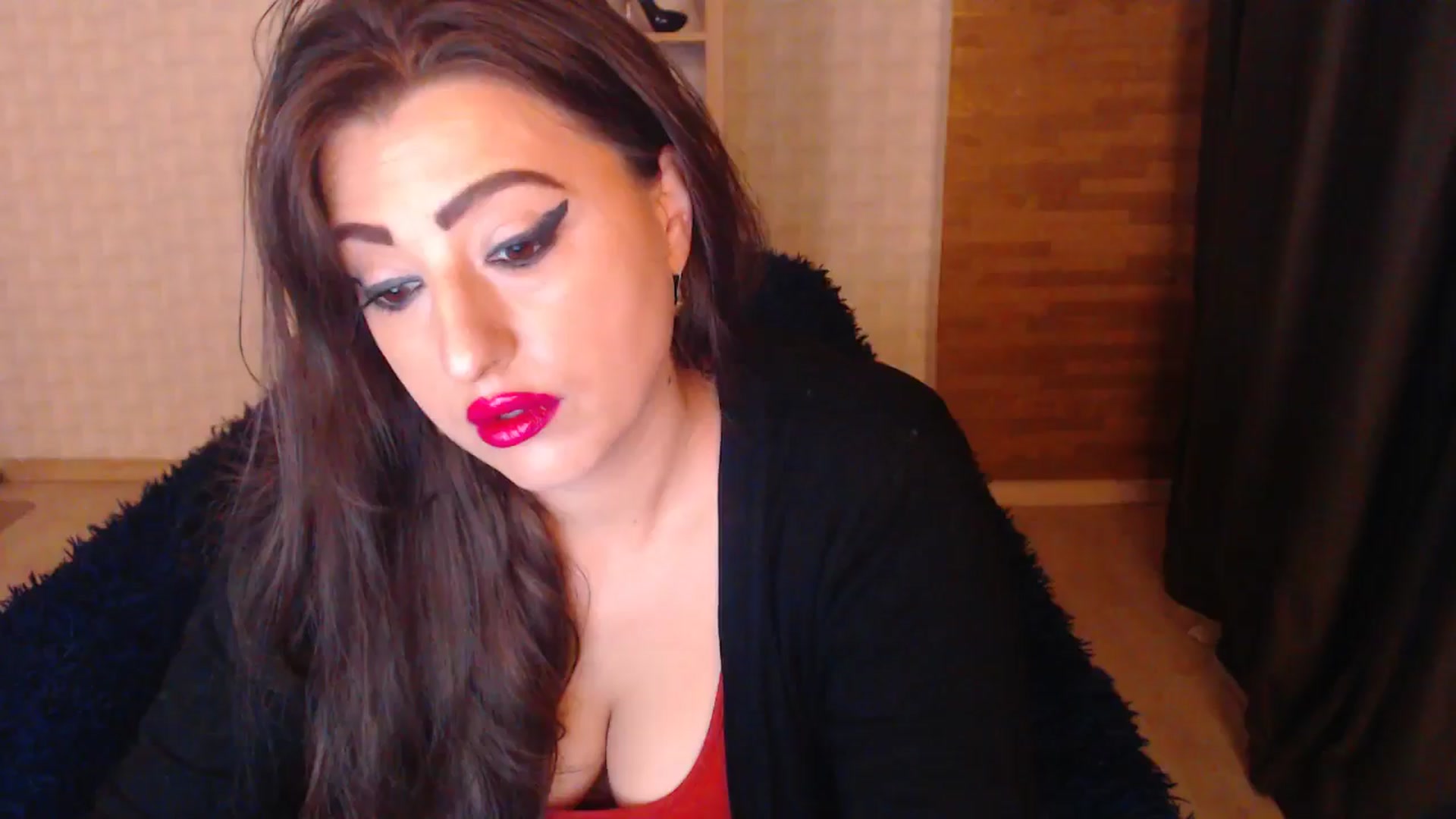 Gallery image thumbnail from HotRebbecca's myfreecams stream on, 10/06/2025, 04:41 image 2 of 20