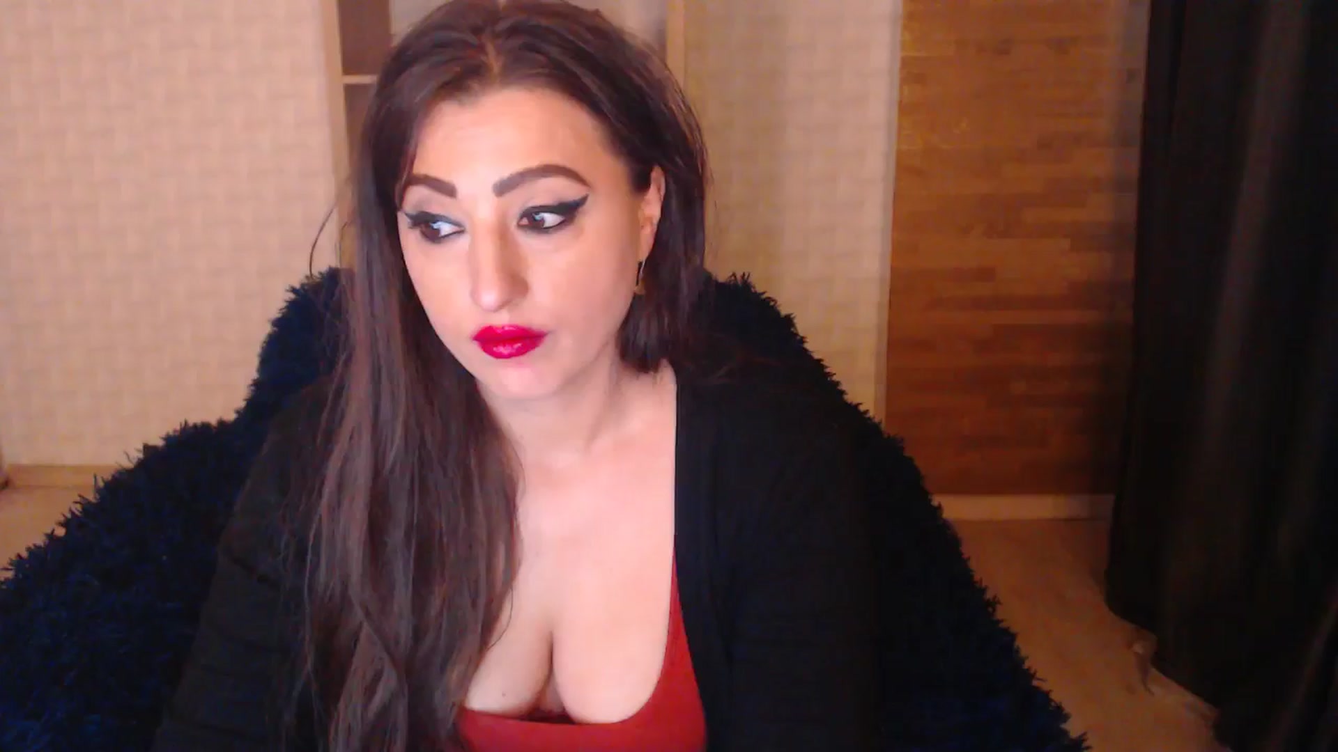 Gallery image thumbnail from HotRebbecca's myfreecams stream on, 10/06/2025, 08:22 image 1 of 20
