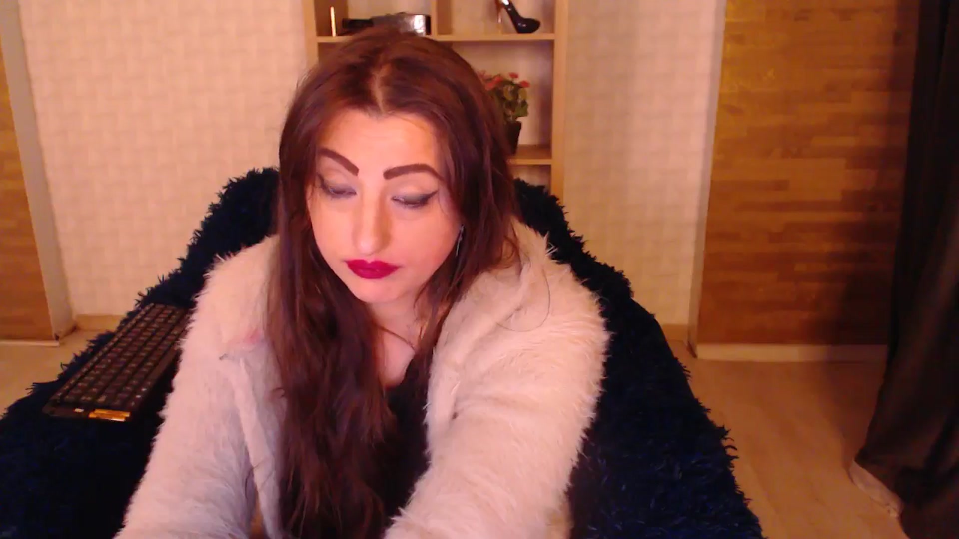 Gallery image thumbnail from HotRebbecca's myfreecams stream on, 10/28/2025, 05:27 image 8 of 20