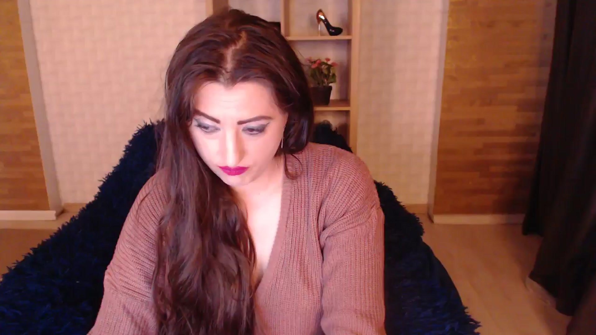 Gallery image thumbnail from HotRebbecca's myfreecams stream on, 11/07/2025, 07:40 image 6 of 20