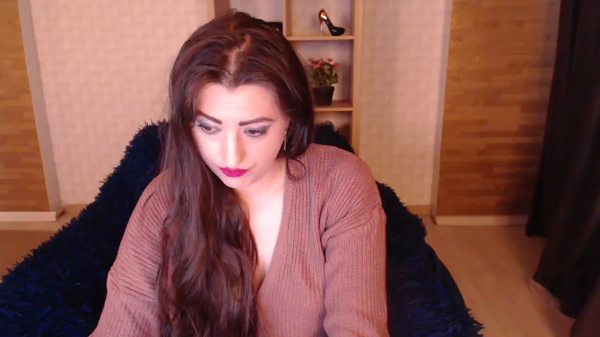 Gallery image thumbnail from HotRebbecca's myfreecams stream on, 11/07/2025, 07:40 image 7 of 20