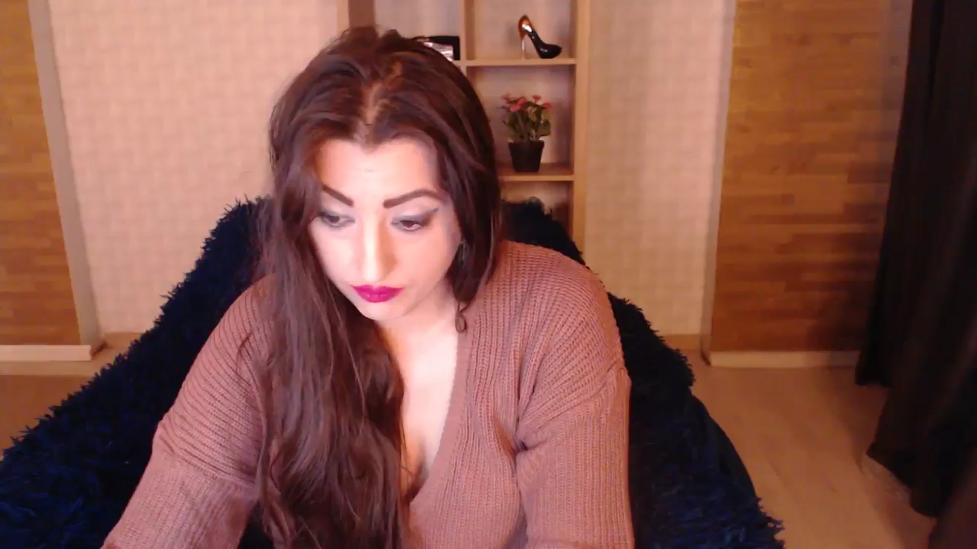 Gallery image thumbnail from HotRebbecca's myfreecams stream on, 11/07/2025, 07:40 image 15 of 20