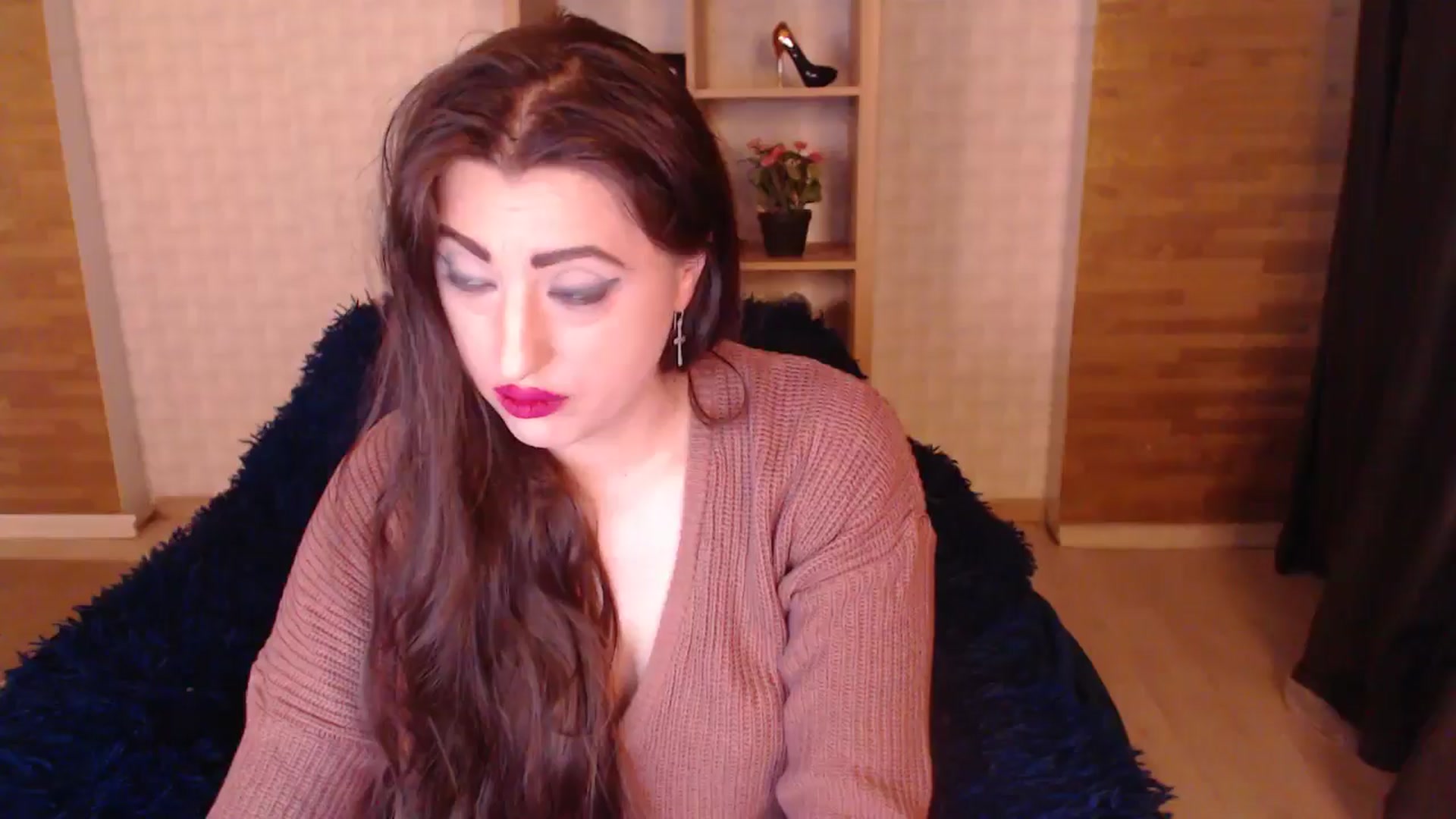 Gallery image thumbnail from HotRebbecca's myfreecams stream on, 11/07/2025, 07:40 image 5 of 20
