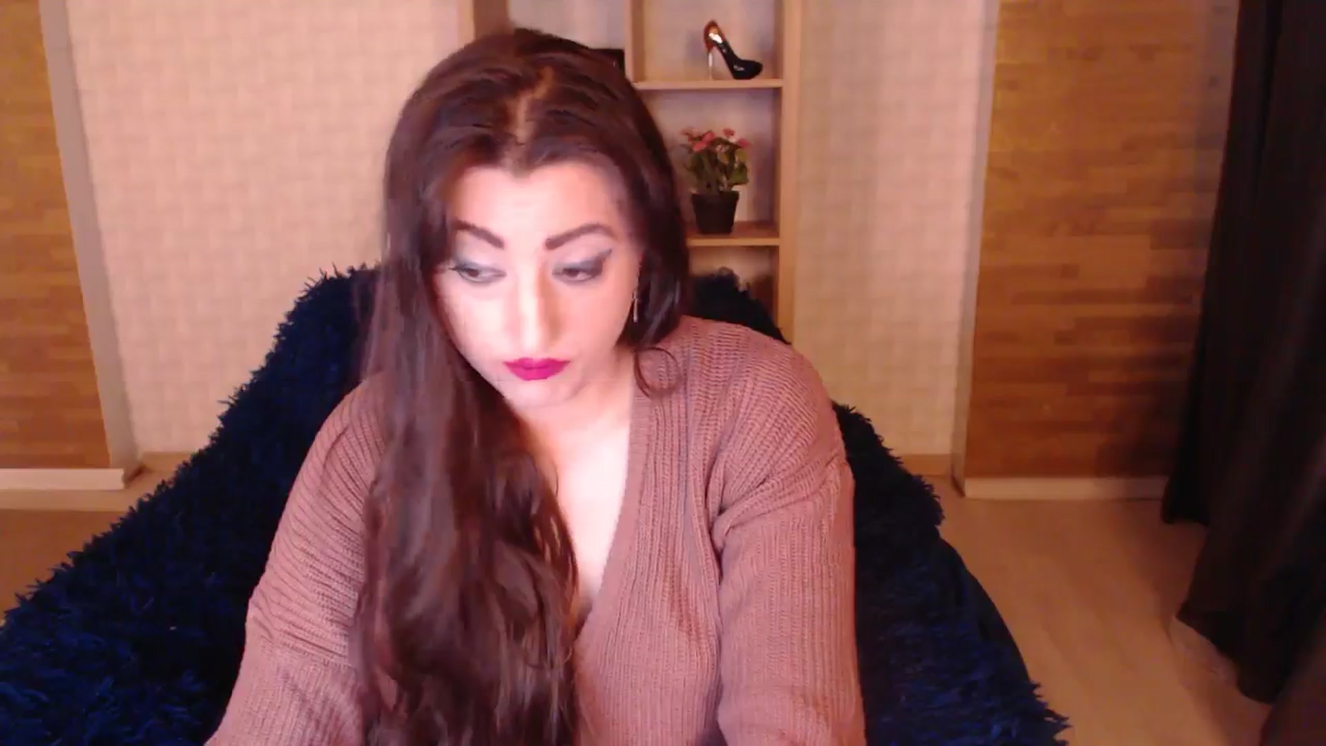 Gallery image thumbnail from HotRebbecca's myfreecams stream on, 11/07/2025, 07:40 image 10 of 20