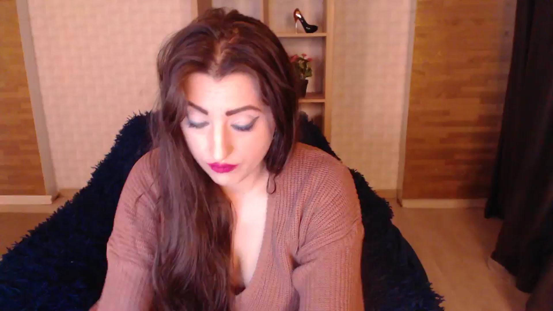 Gallery image thumbnail from HotRebbecca's myfreecams stream on, 11/07/2025, 07:40 image 12 of 20