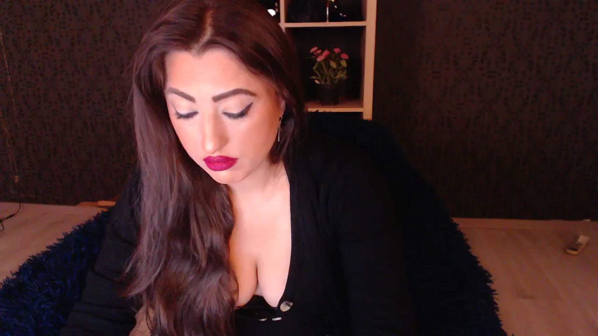 Gallery image thumbnail from HotRebbecca's myfreecams stream on, 12/09/2025, 04:24 image 2 of 20
