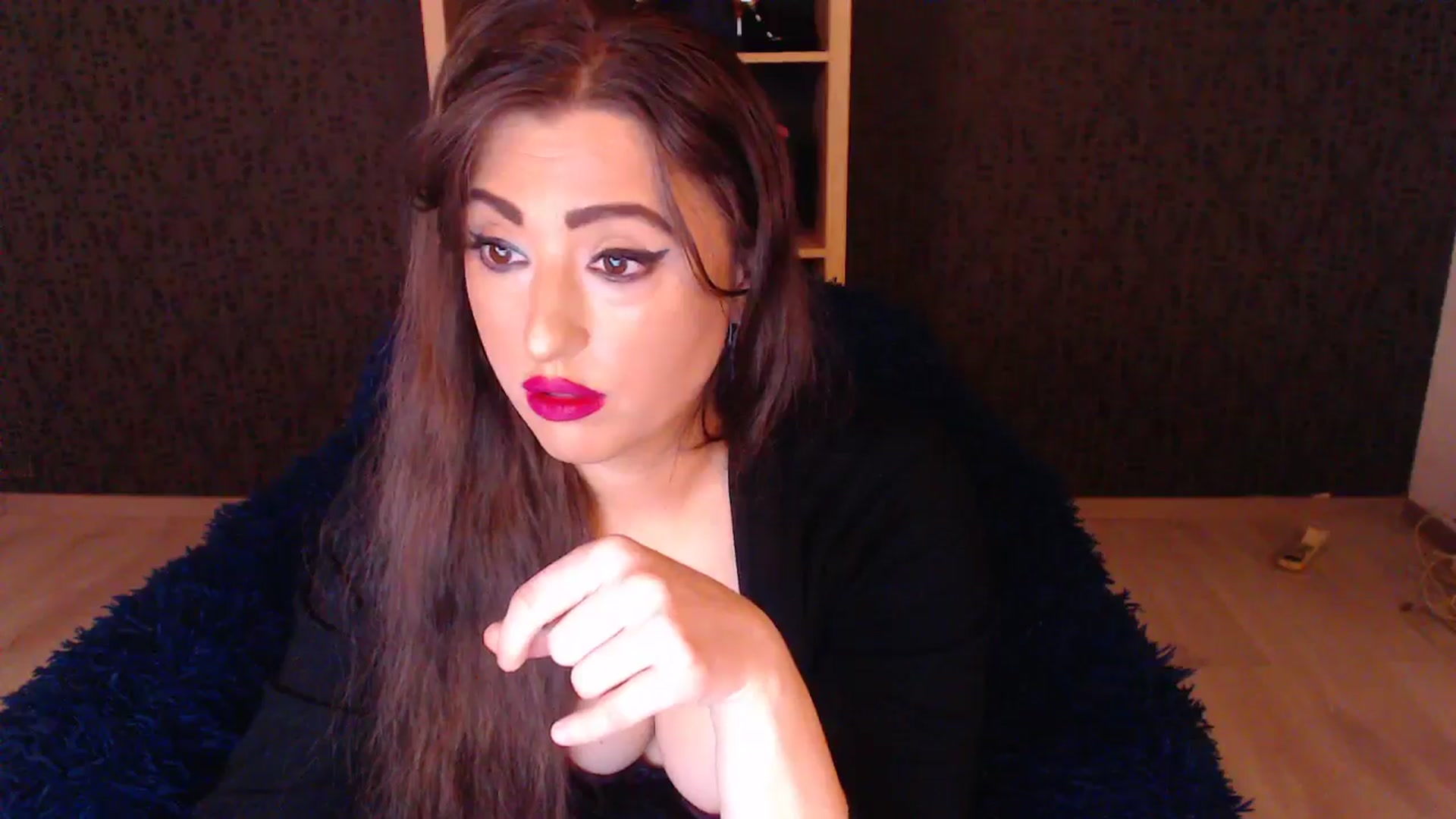 Gallery image thumbnail from HotRebbecca's myfreecams stream on, 12/11/2025, 05:17 image 16 of 20