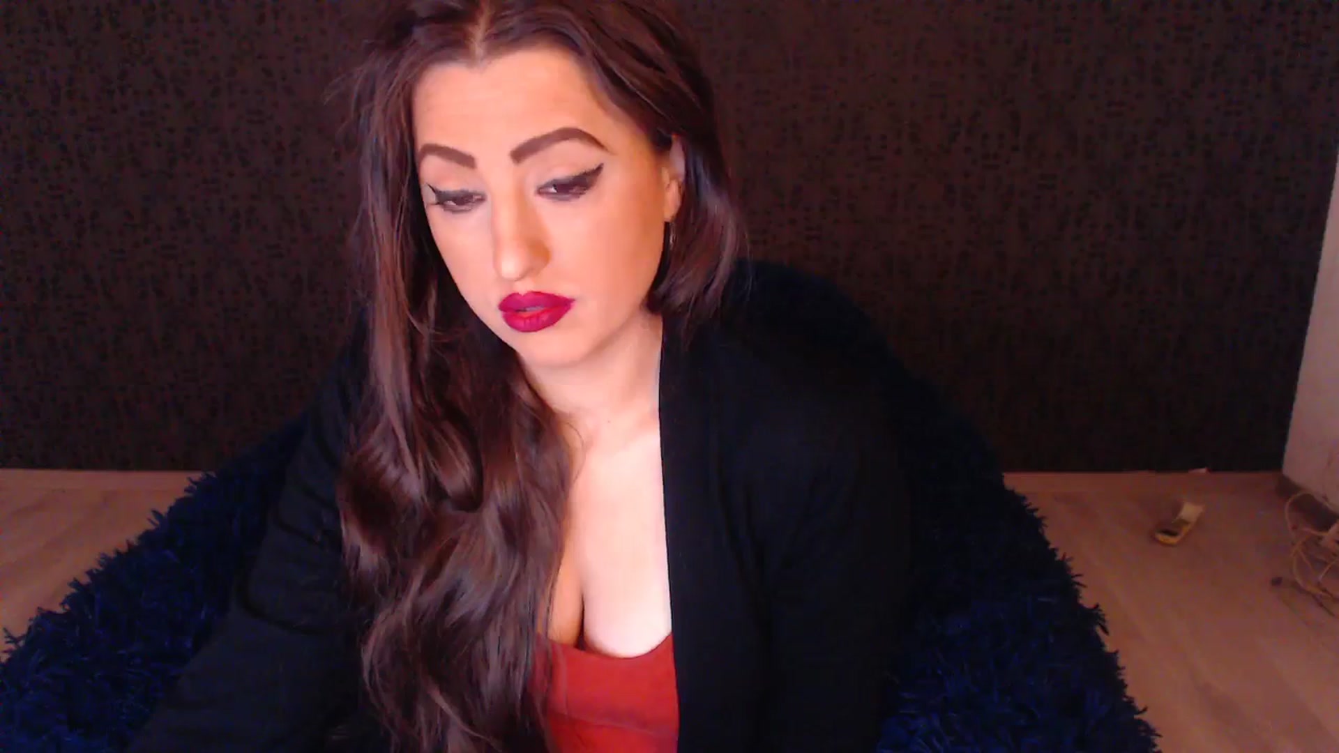 Gallery image thumbnail from HotRebbecca's myfreecams stream on, 12/19/2025, 04:44 image 18 of 20