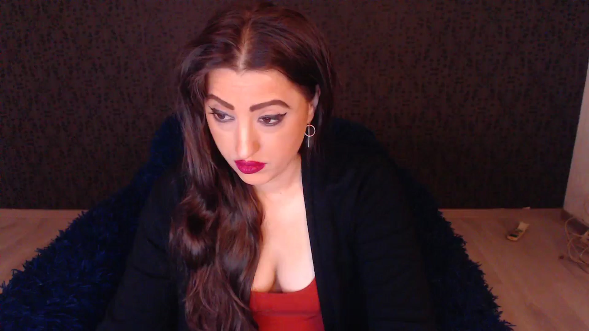 Gallery image thumbnail from HotRebbecca's myfreecams stream on, 12/19/2025, 04:44 image 15 of 20