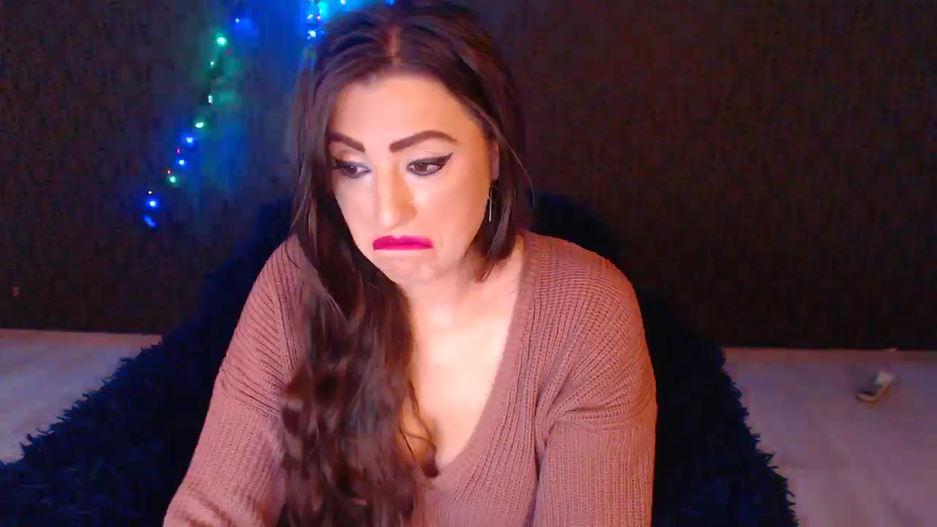 Gallery image thumbnail from HotRebbecca's myfreecams stream on, 12/24/2025, 04:46 image 10 of 20