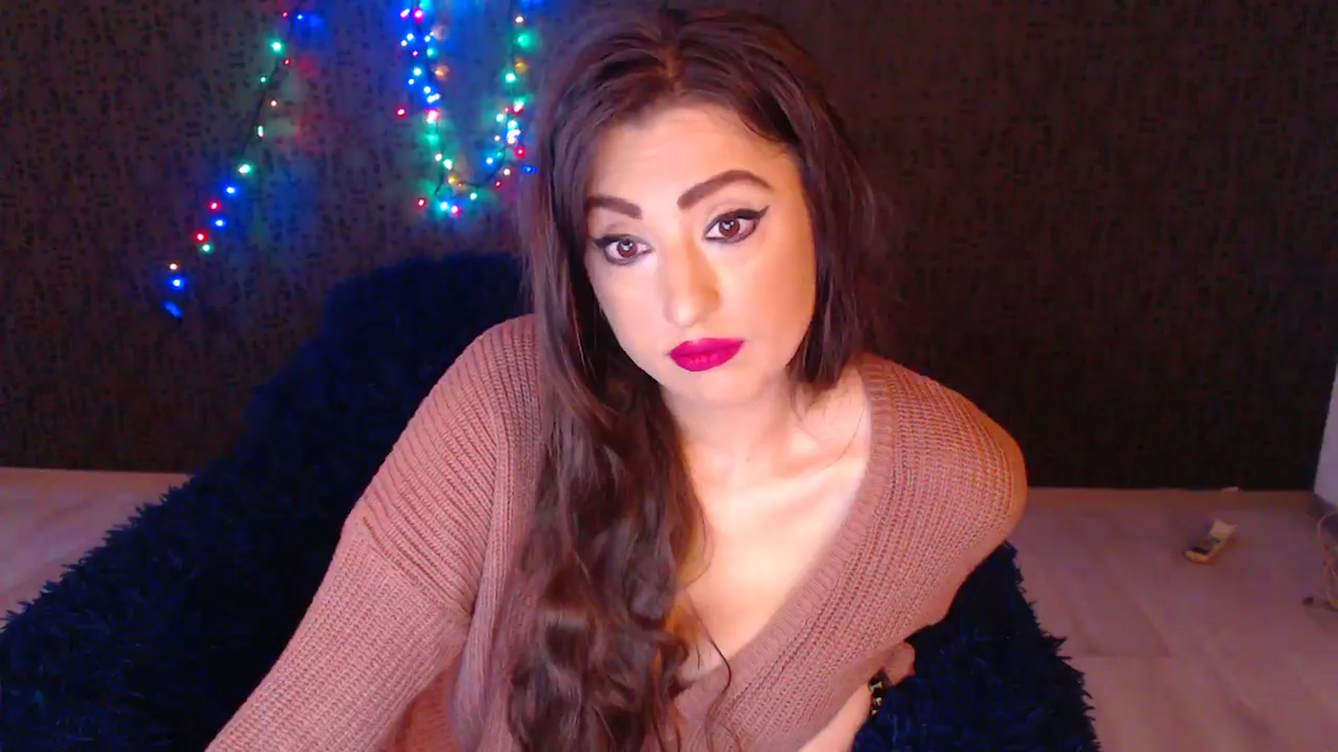 Gallery image thumbnail from HotRebbecca's myfreecams stream on, 12/24/2025, 04:46 image 17 of 20
