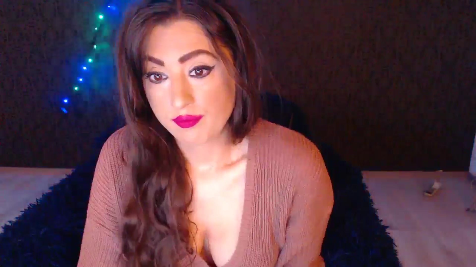 Gallery image thumbnail from HotRebbecca's myfreecams stream on, 12/24/2025, 04:46 image 3 of 20