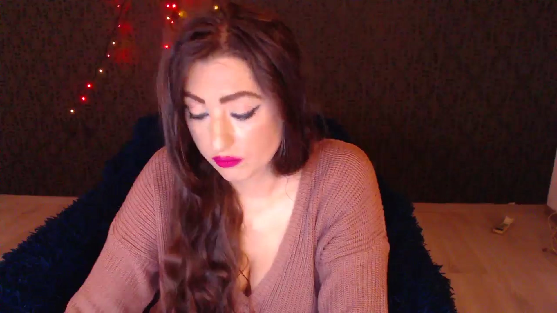 Gallery image thumbnail from HotRebbecca's myfreecams stream on, 12/24/2025, 05:13 image 18 of 20