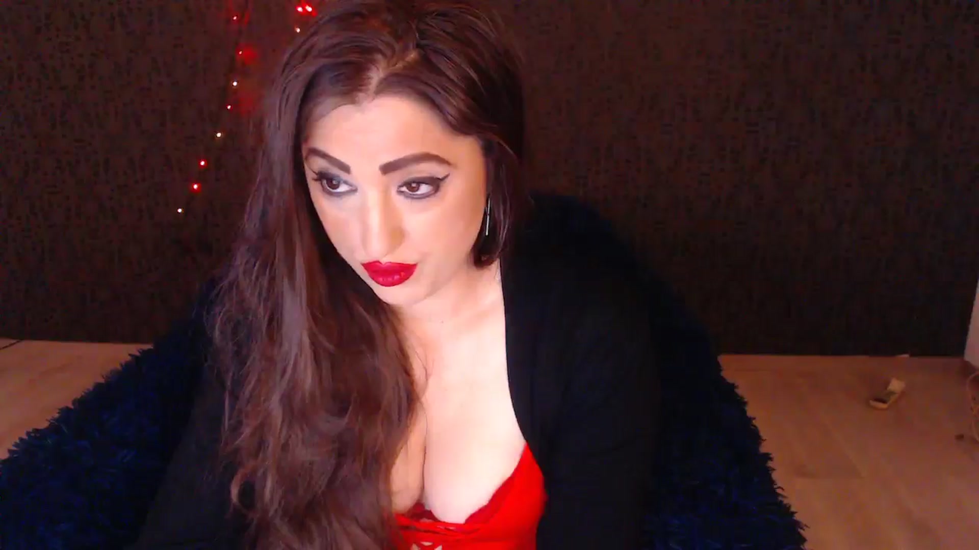 Gallery image thumbnail from HotRebbecca's myfreecams stream on, 12/25/2025, 04:33 image 15 of 20