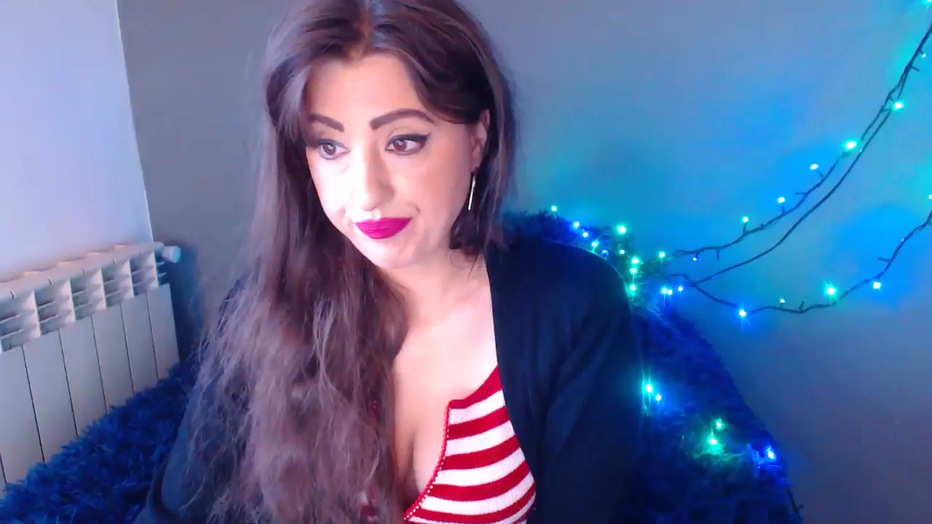 Gallery image thumbnail from HotRebbecca's myfreecams stream on, 12/26/2025, 05:55 image 15 of 20