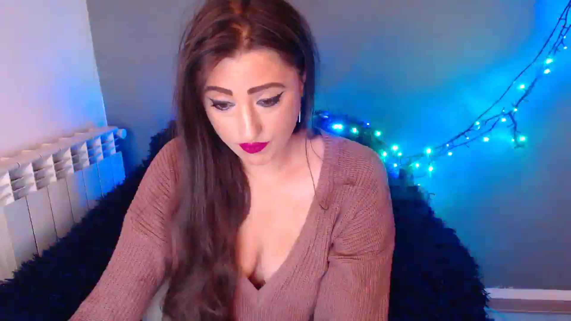 Gallery image thumbnail from HotRebbecca's myfreecams stream on, 12/28/2025, 04:59 image 7 of 20
