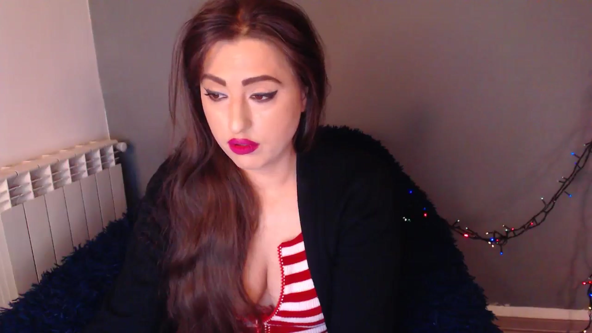 Gallery image thumbnail from HotRebbecca's myfreecams stream on, 12/29/2025, 04:53 image 12 of 20