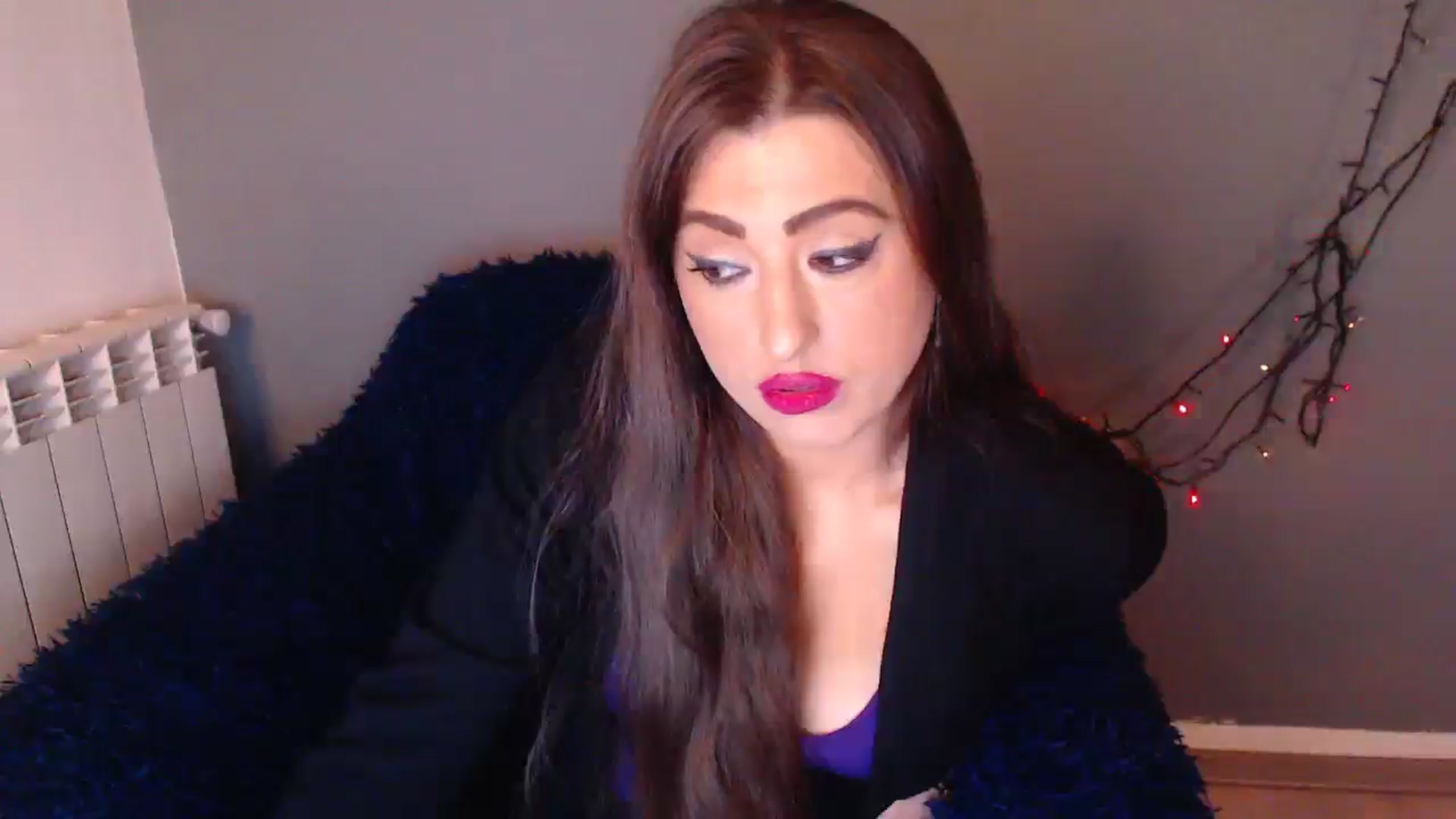 Gallery image thumbnail from HotRebbecca's myfreecams stream on, 12/30/2025, 05:57 image 15 of 20