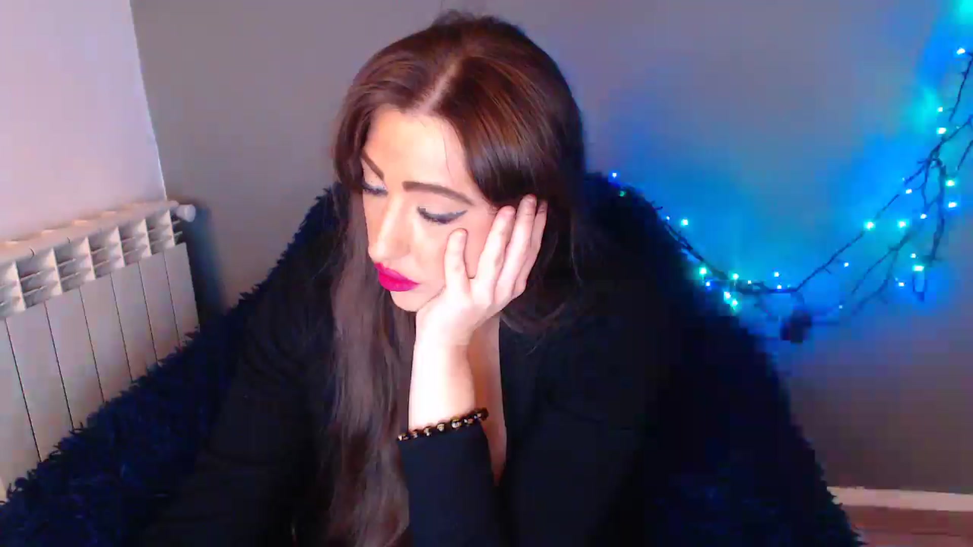 Gallery image thumbnail from HotRebbecca's myfreecams stream on, 12/30/2025, 05:57 image 10 of 20