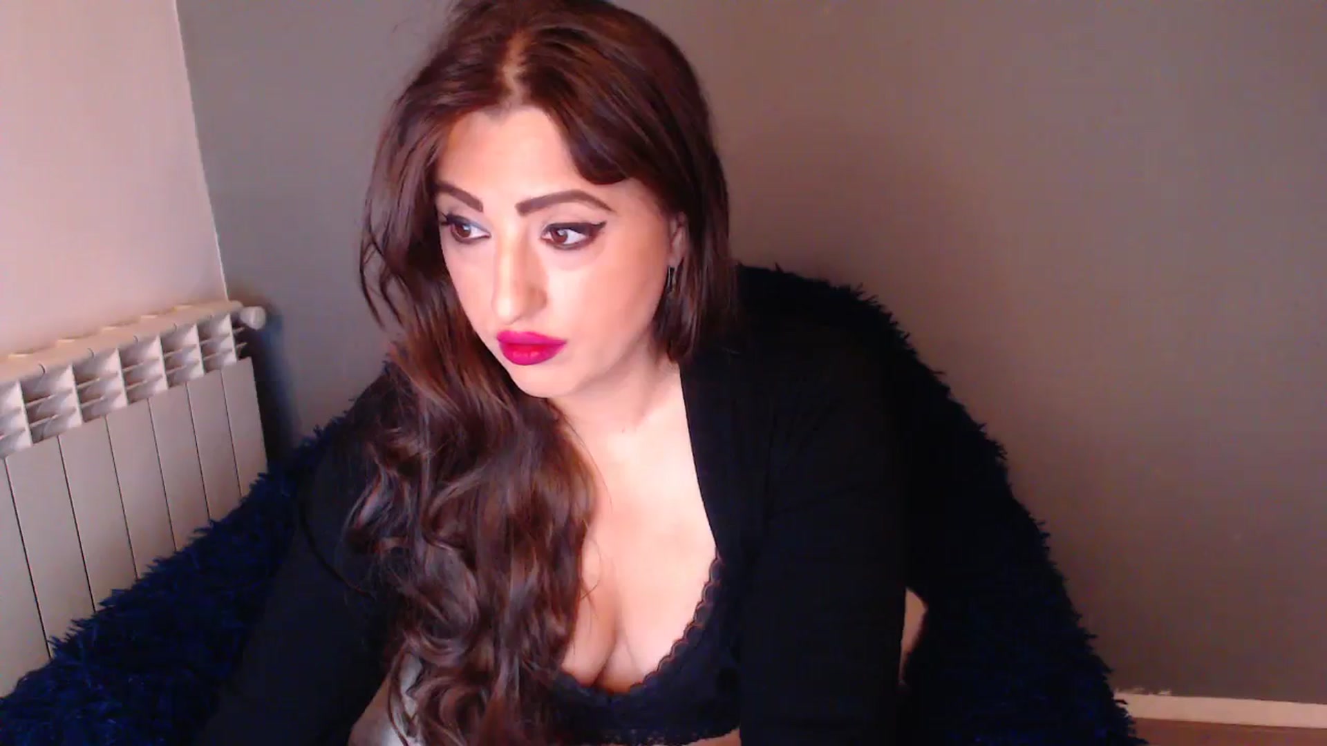 Gallery image thumbnail from HotRebbecca's myfreecams stream on, 01/05/2026, 05:06 image 14 of 20