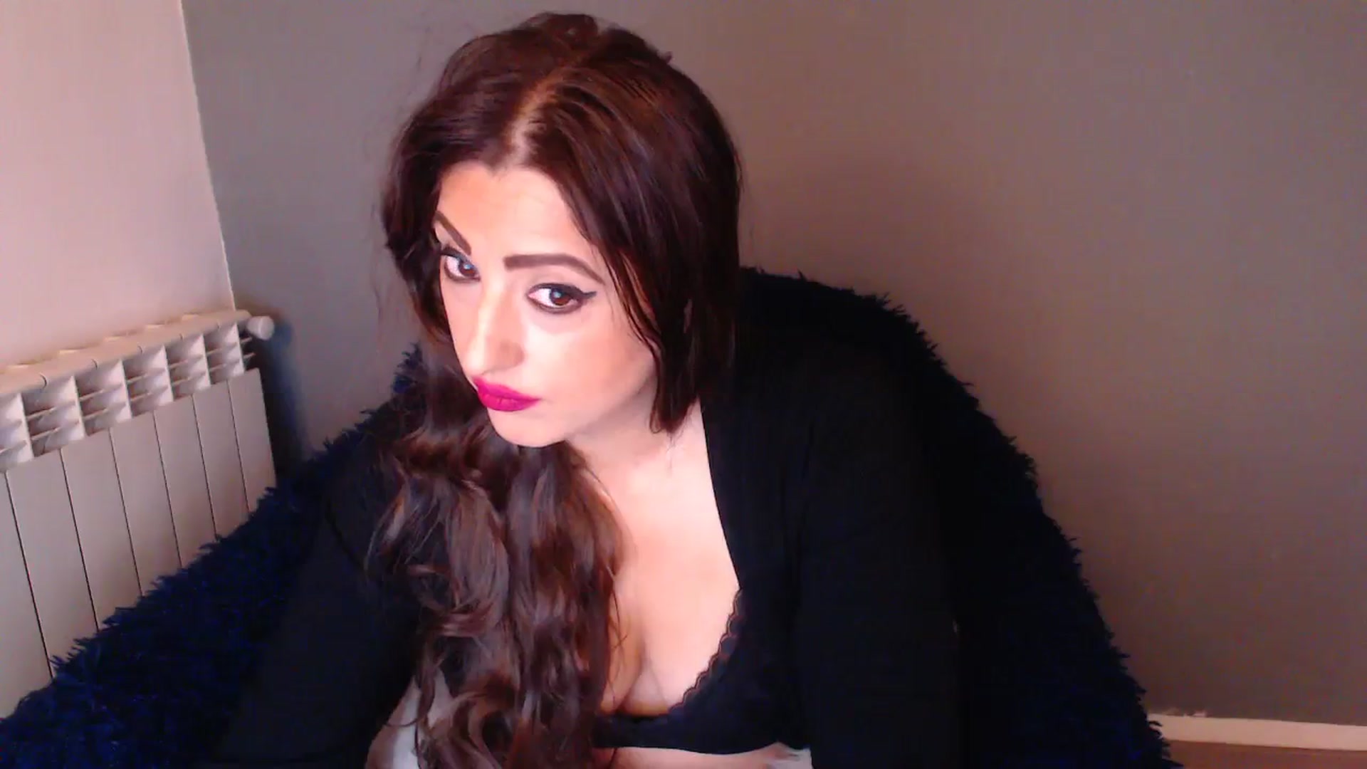 Gallery image thumbnail from HotRebbecca's myfreecams stream on, 01/05/2026, 05:06 image 16 of 20