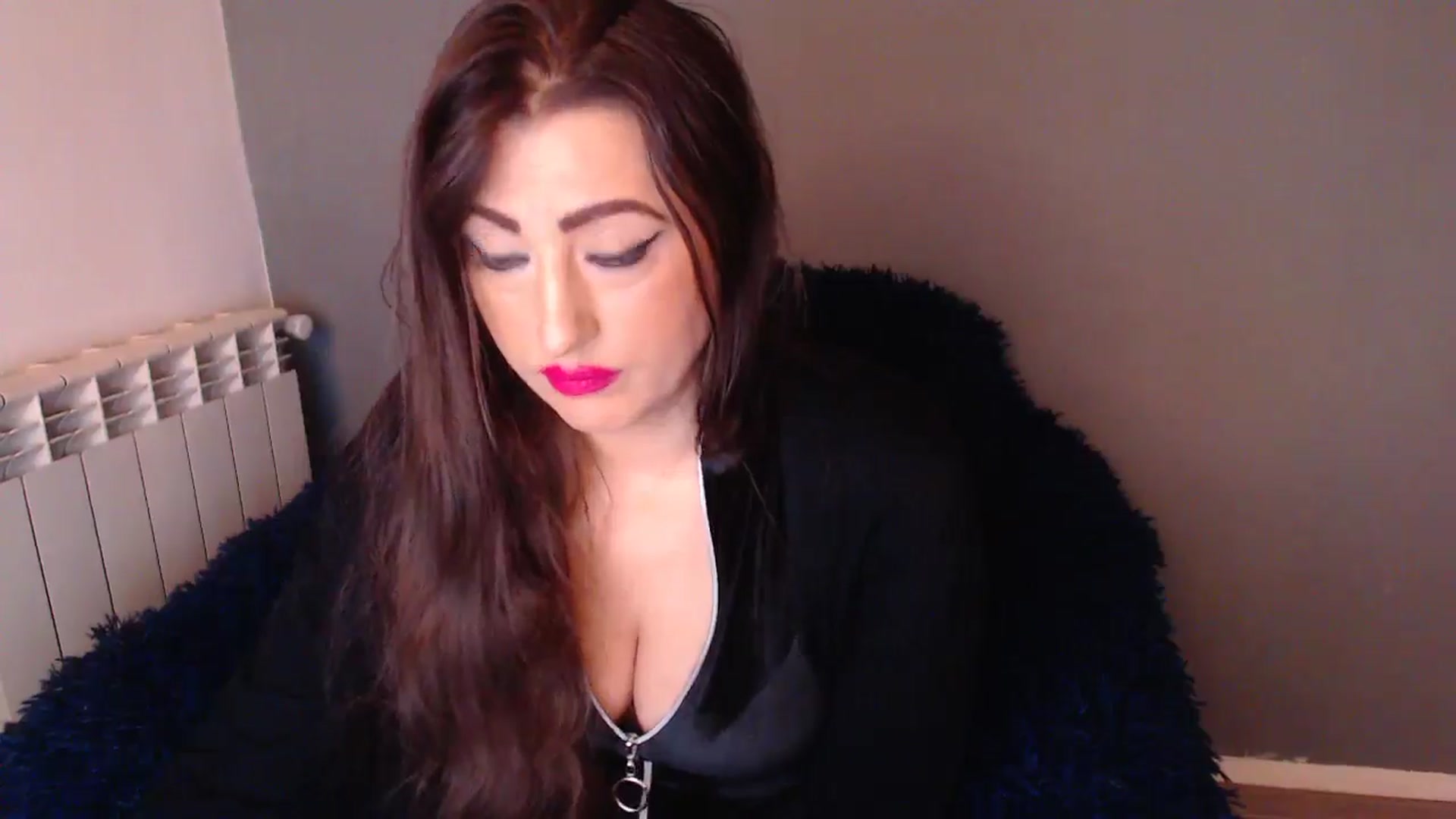 Gallery image thumbnail from HotRebbecca's myfreecams stream on, 01/13/2026, 05:21 image 16 of 20