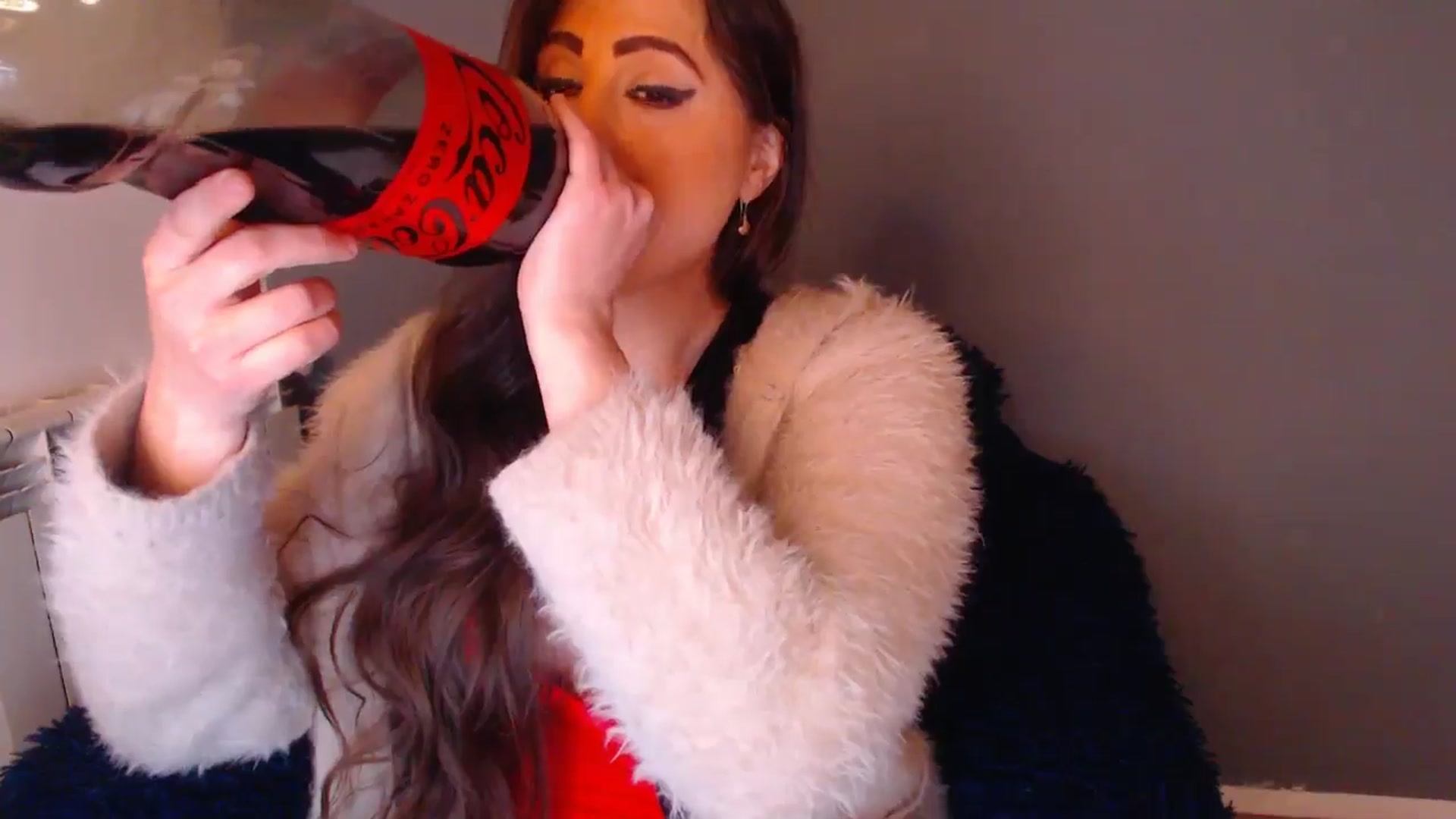 Gallery image thumbnail from HotRebbecca's myfreecams stream on, 01/14/2026, 05:35 image 12 of 20