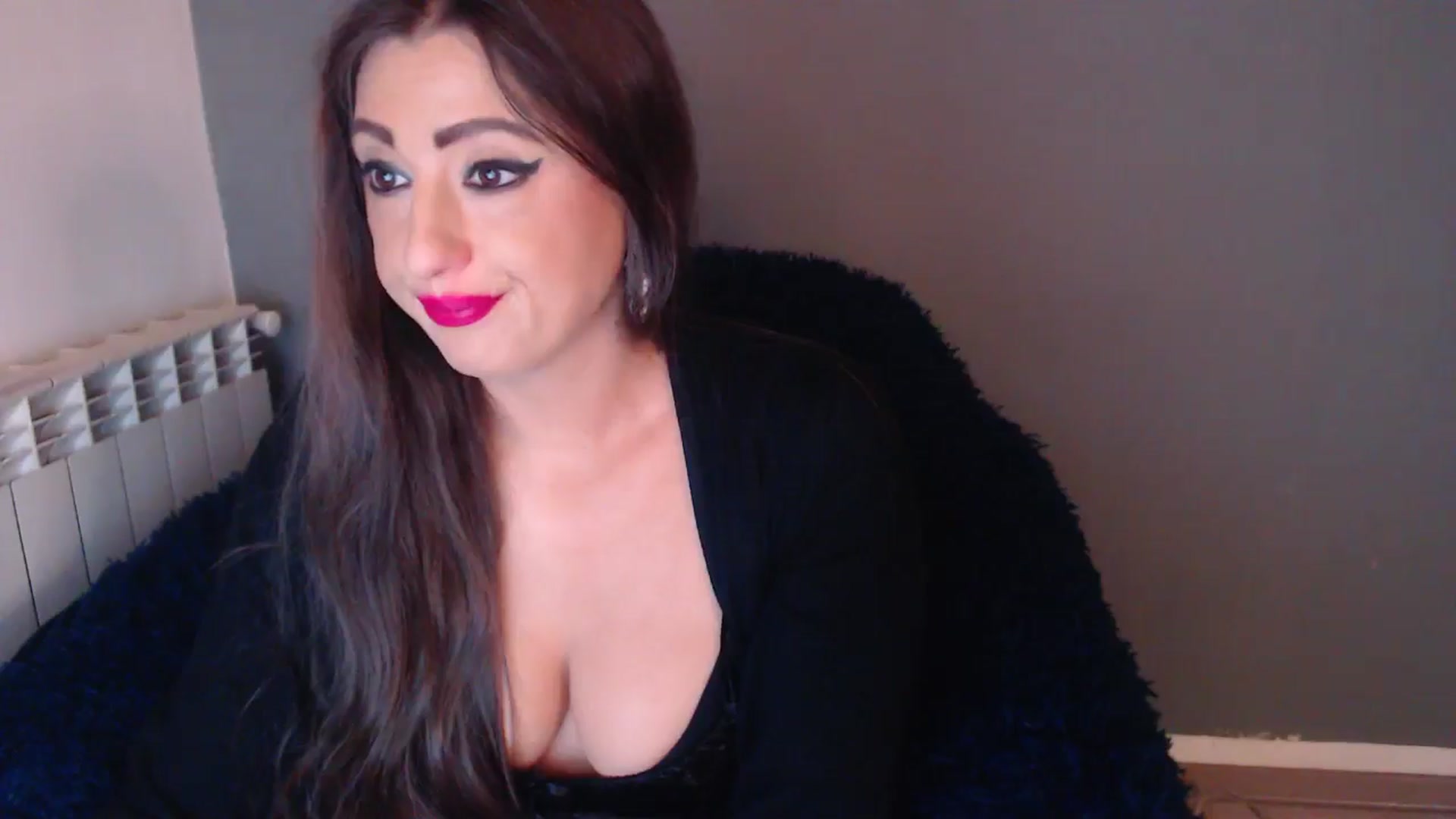Gallery image thumbnail from HotRebbecca's myfreecams stream on, 02/11/2026, 04:40 image 4 of 20