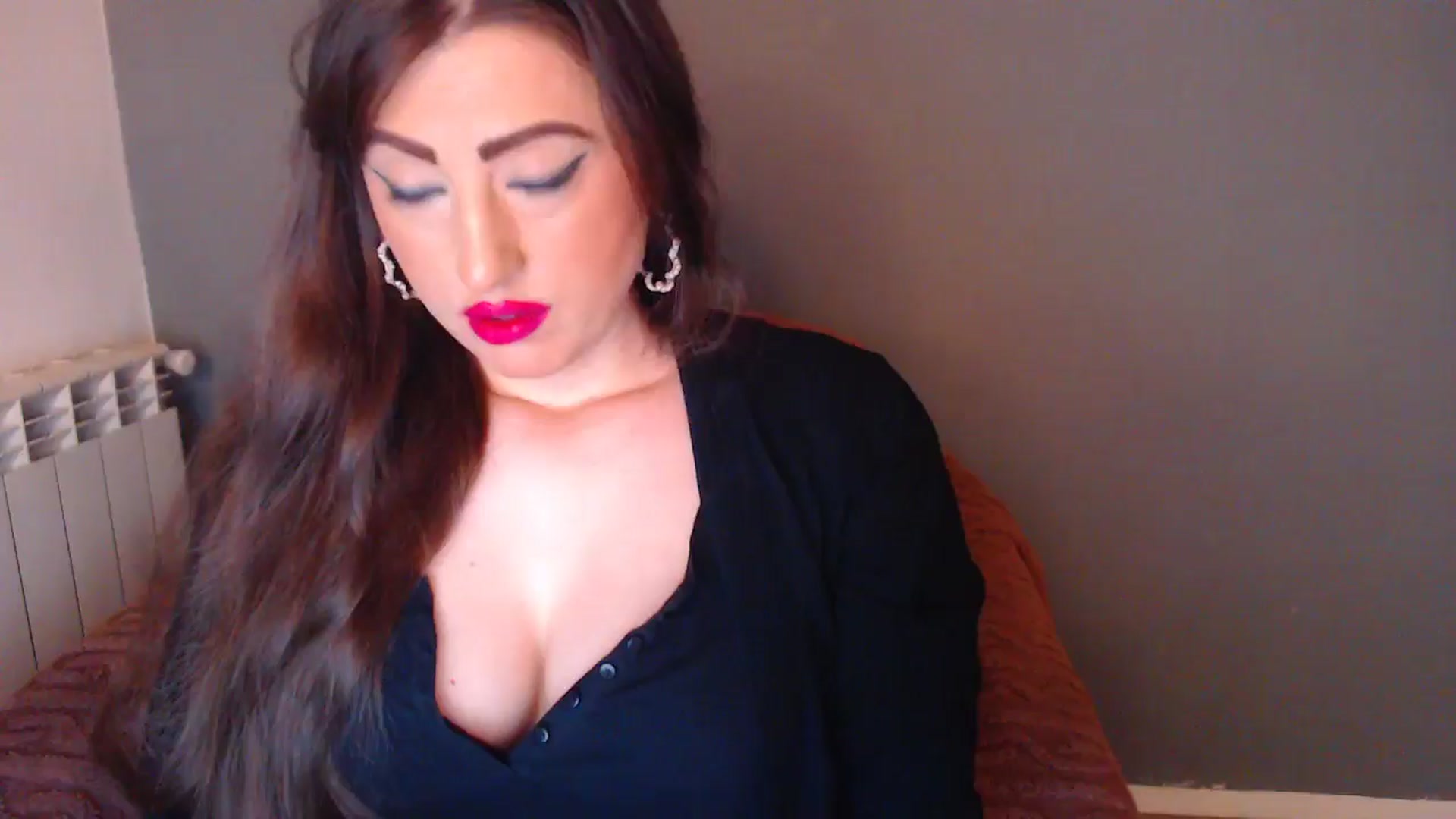 Gallery image thumbnail from HotRebbecca's myfreecams stream on, 03/19/2026, 04:30 image 8 of 20
