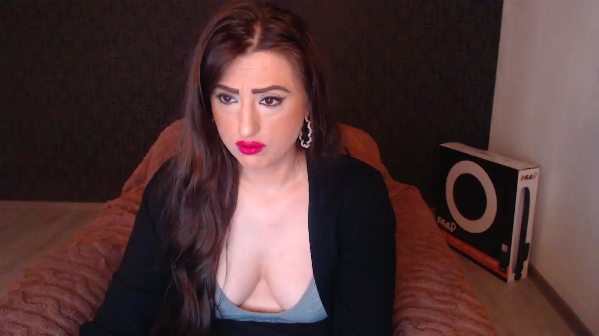 Gallery image thumbnail from HotRebbecca's myfreecams stream on, 03/22/2026, 01:12 image 5 of 20
