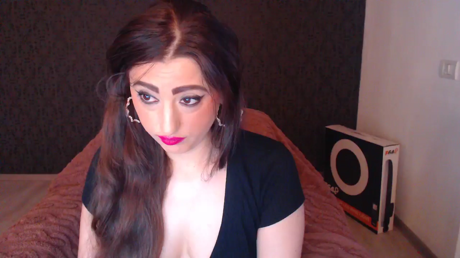 Gallery image thumbnail from HotRebbecca's myfreecams stream on, 04/06/2026, 03:35 image 13 of 20