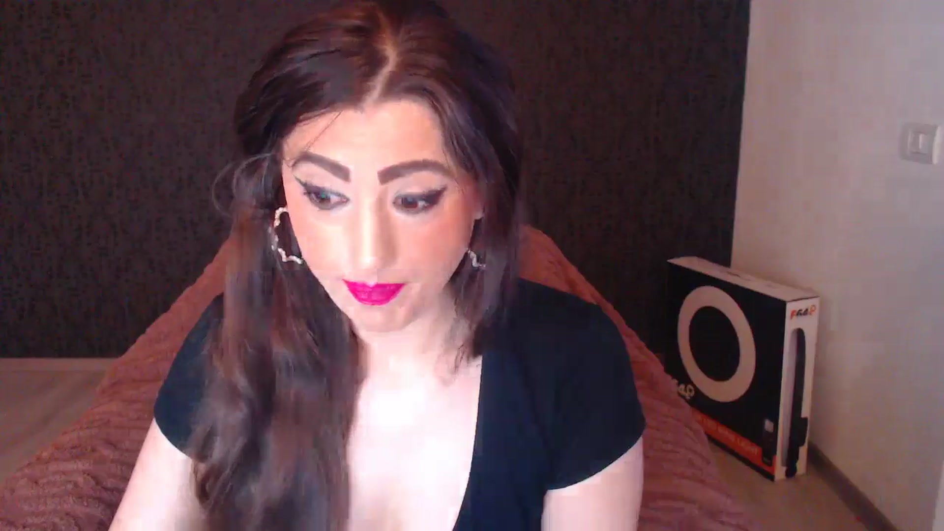 Gallery image thumbnail from HotRebbecca's myfreecams stream on, 04/06/2026, 03:35 image 14 of 20