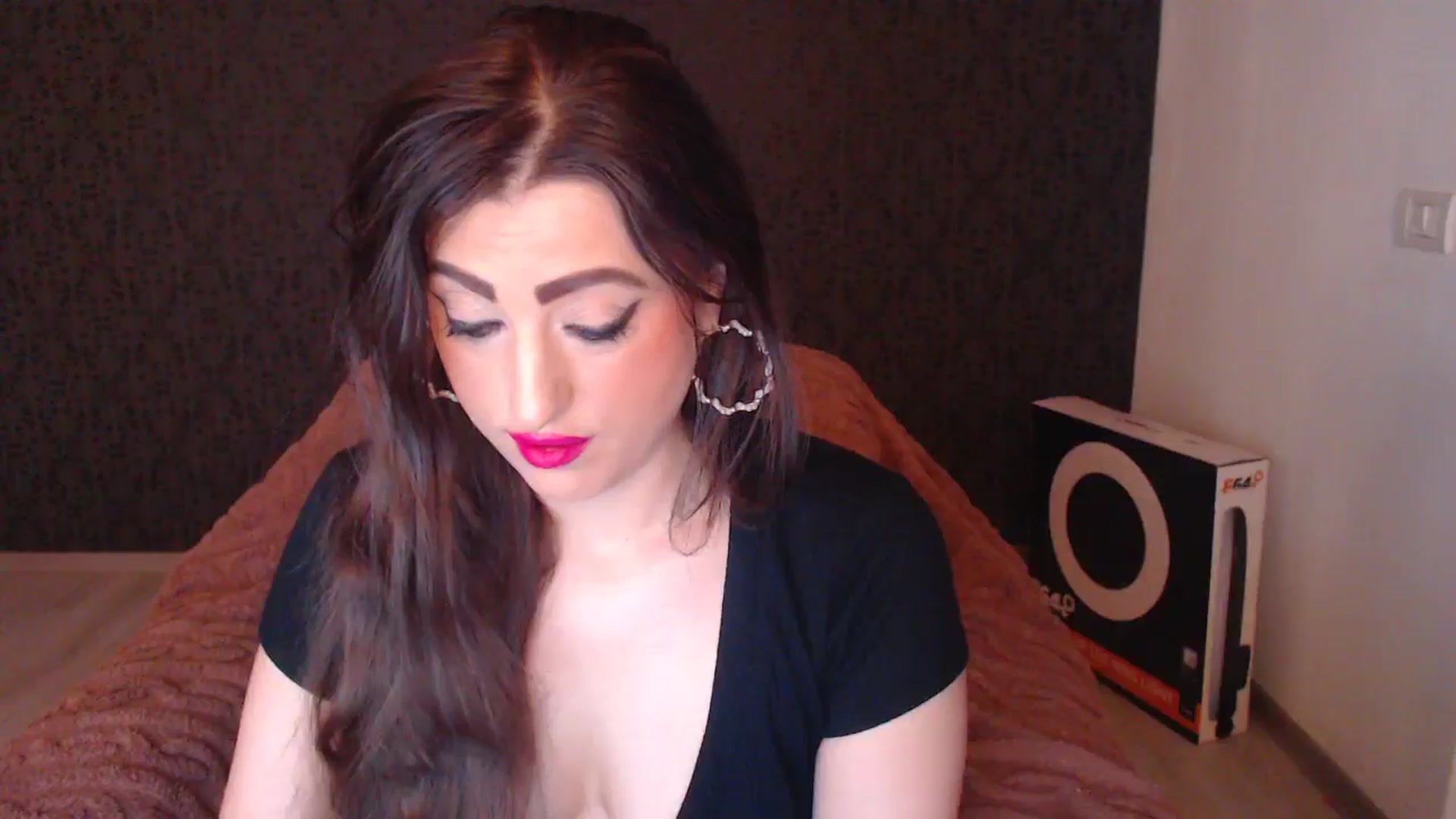 Gallery image thumbnail from HotRebbecca's myfreecams stream on, 04/06/2026, 03:35 image 4 of 20