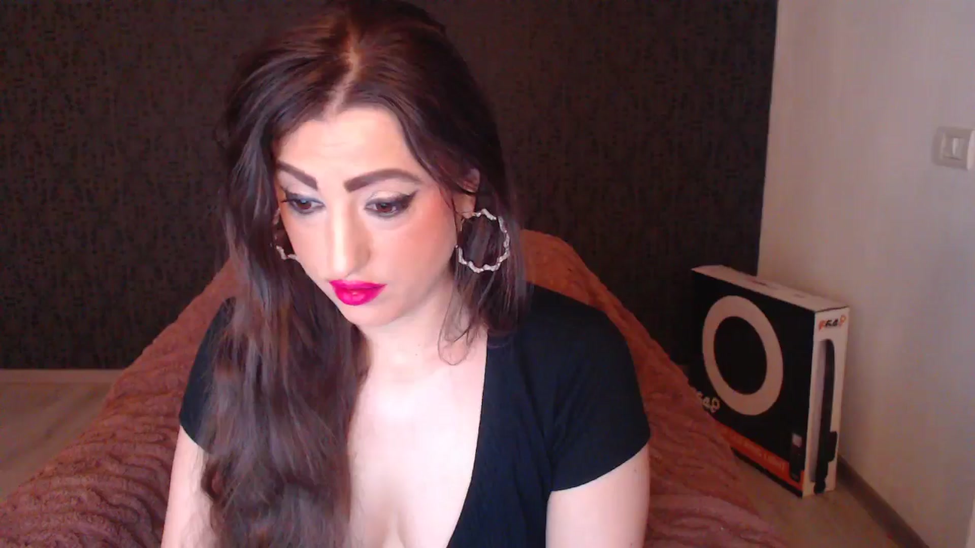 Gallery image thumbnail from HotRebbecca's myfreecams stream on, 04/06/2026, 03:35 image 2 of 20