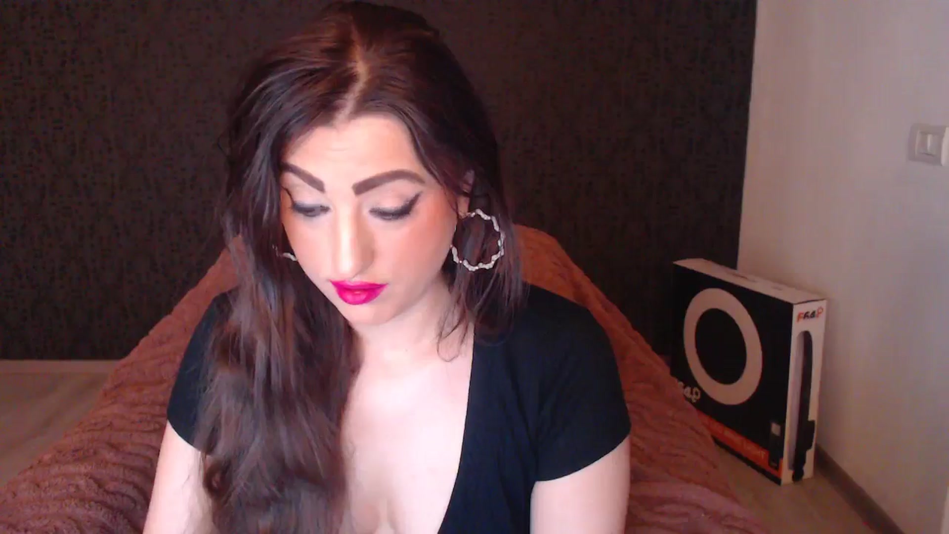 Gallery image thumbnail from HotRebbecca's myfreecams stream on, 04/06/2026, 03:35 image 3 of 20