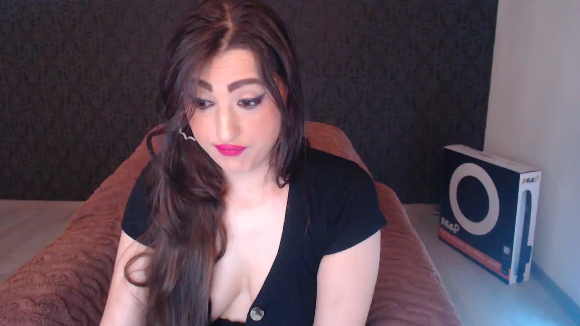 Gallery image thumbnail from HotRebbecca's myfreecams stream on, 04/06/2026, 05:10 image 10 of 20