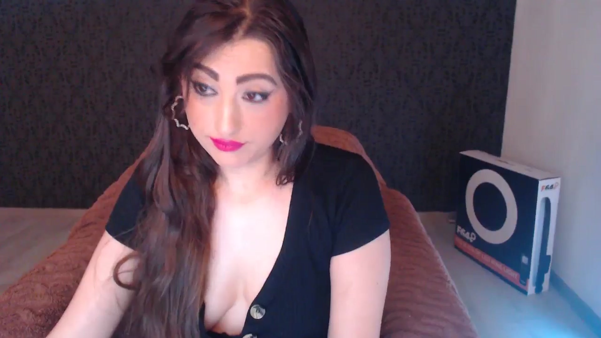Gallery image thumbnail from HotRebbecca's myfreecams stream on, 04/06/2026, 05:10 image 13 of 20