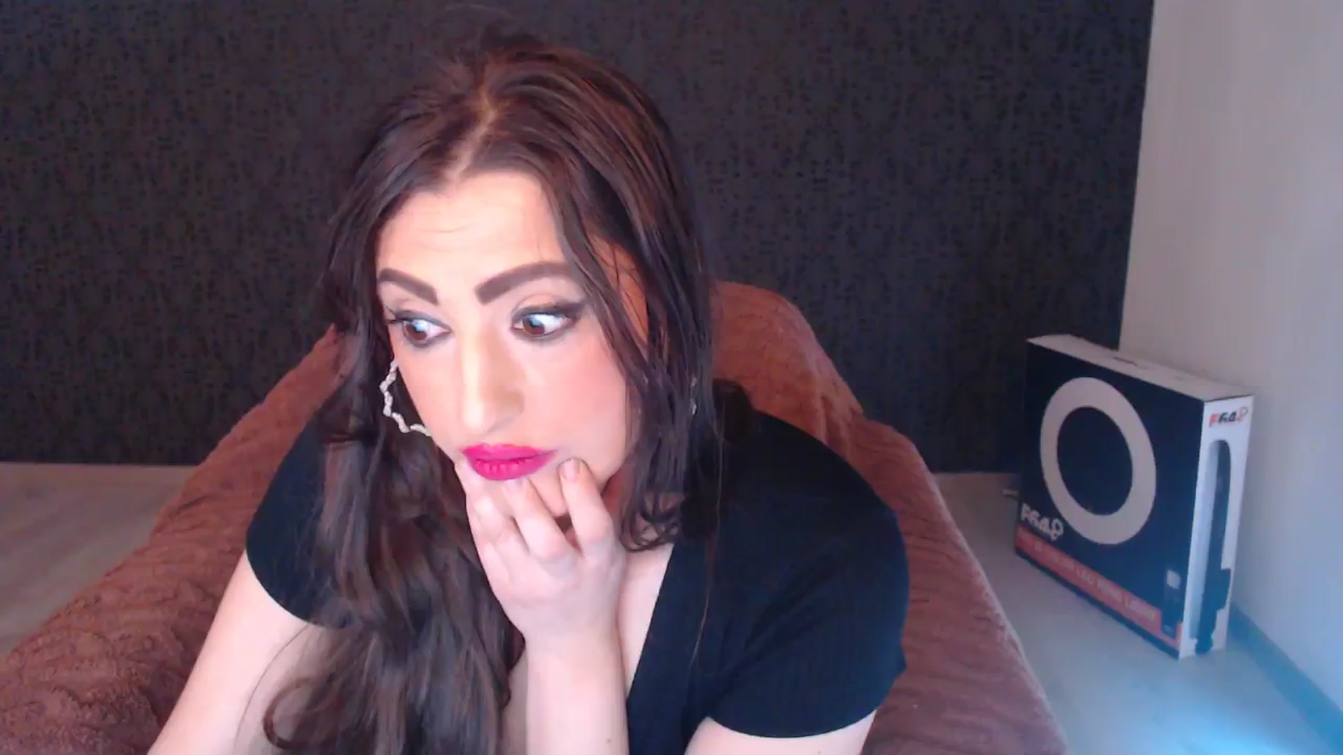Gallery image thumbnail from HotRebbecca's myfreecams stream on, 04/06/2026, 05:10 image 16 of 20