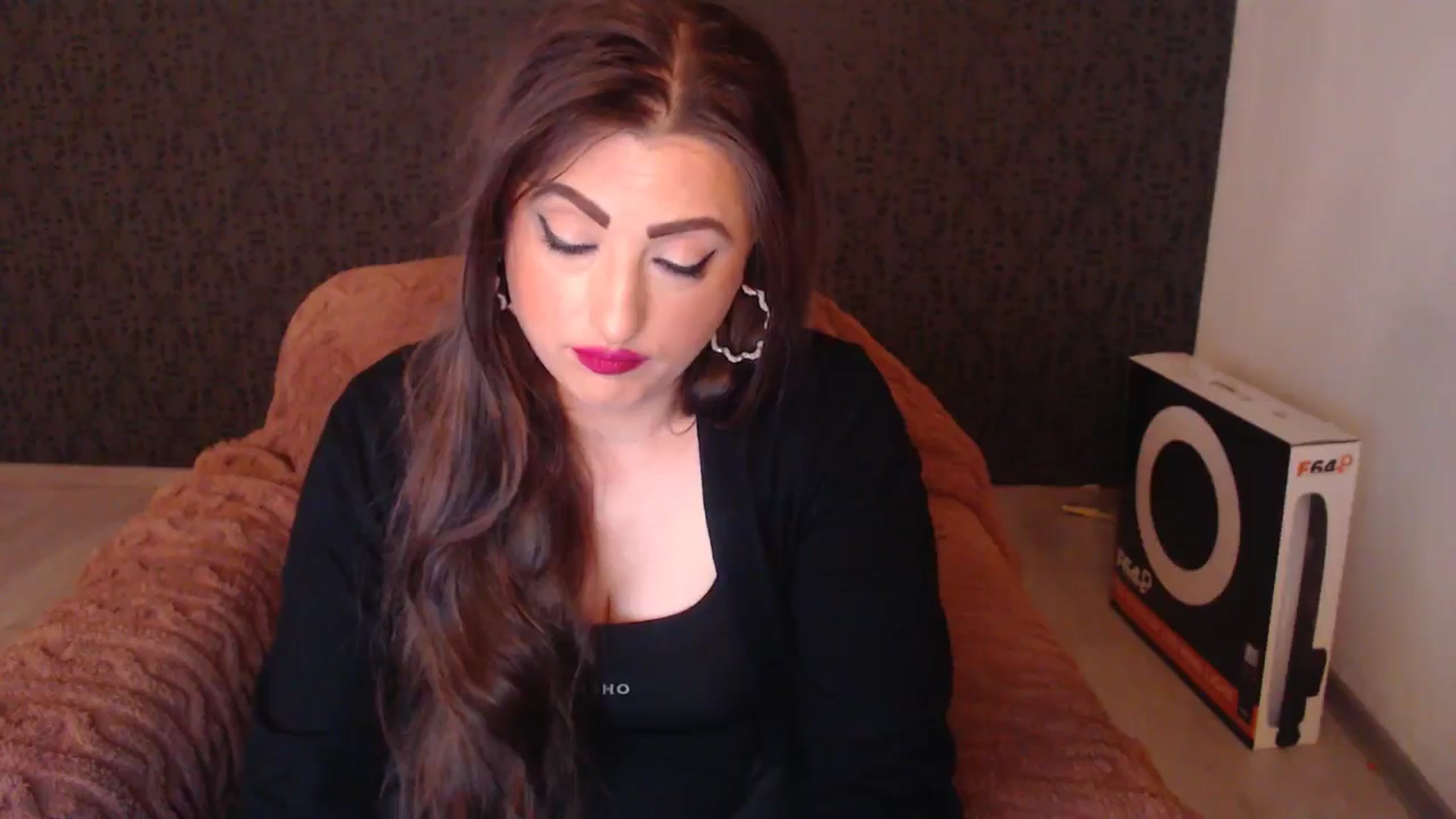 Gallery image thumbnail from HotRebbecca's myfreecams stream on, 04/17/2026, 01:24 image 19 of 20