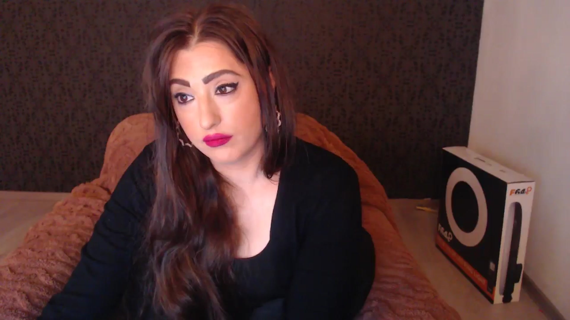 Gallery image thumbnail from HotRebbecca's myfreecams stream on, 04/17/2026, 02:52 image 7 of 20